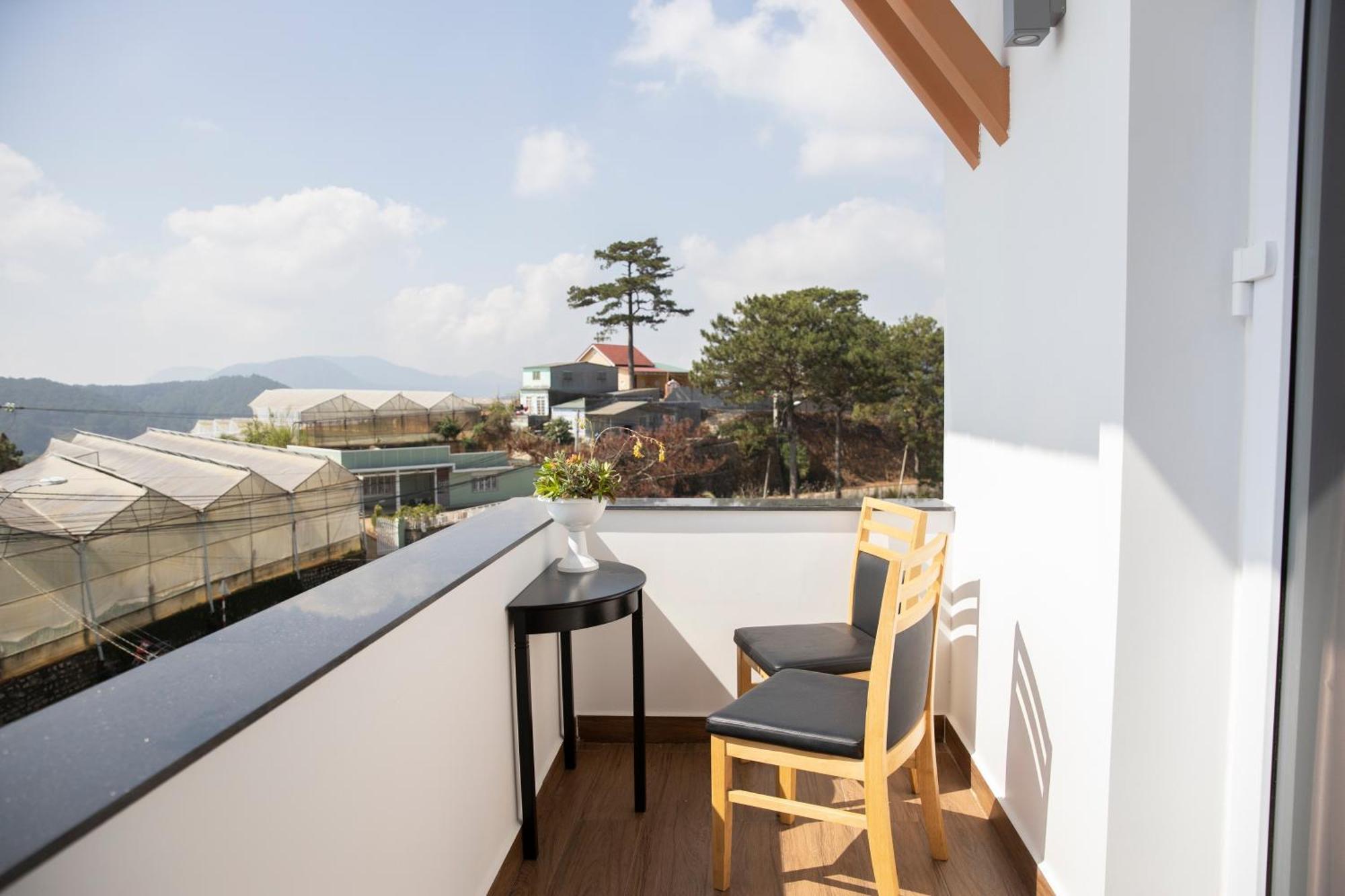Minh Chien Hotel Da Lat Buitenkant foto